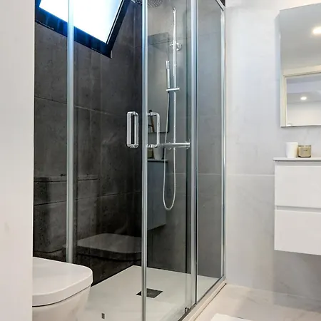 דירה Beco Santa Emilia 4p, A In Madeira פונשל