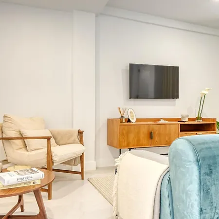 Apartament Beco Santa Emilia 4p, A In Madeira