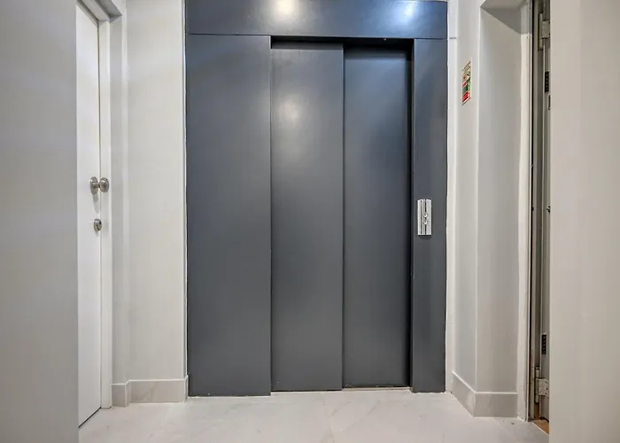 Beco Santa Emilia 4p, A In Madeira شقة